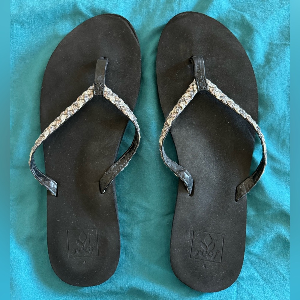 Reef Sandals - Picture 3 of 5